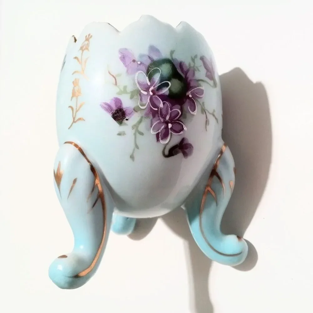 Vintage 1950s Japan Porcelain Footed Egg Vase Applied Flowers 3.5